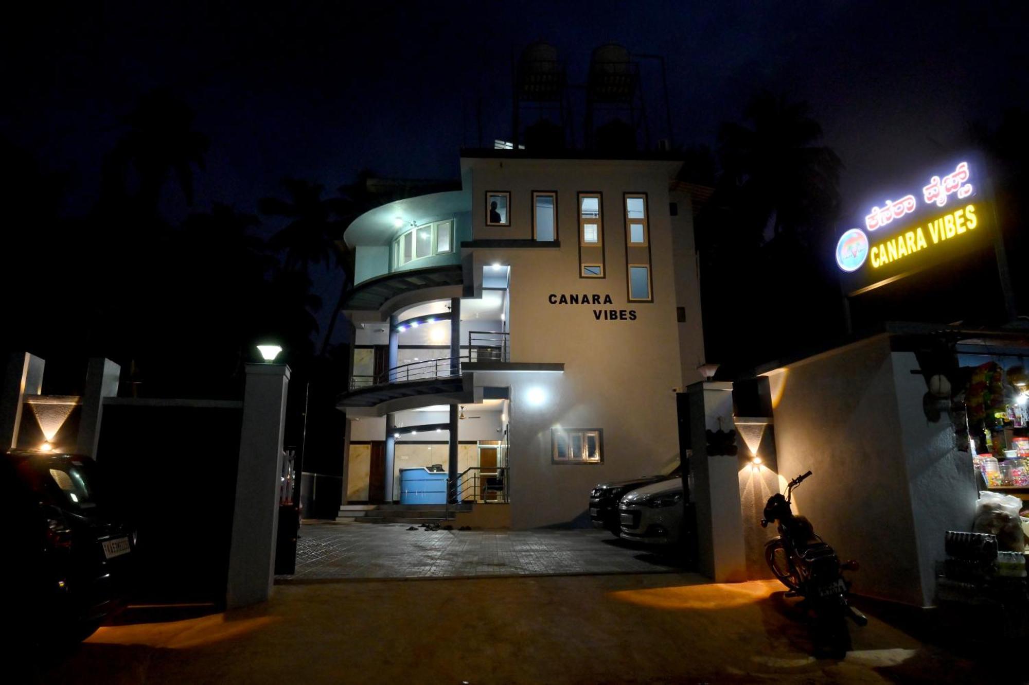 Canara Vibes Mavalli Exterior photo