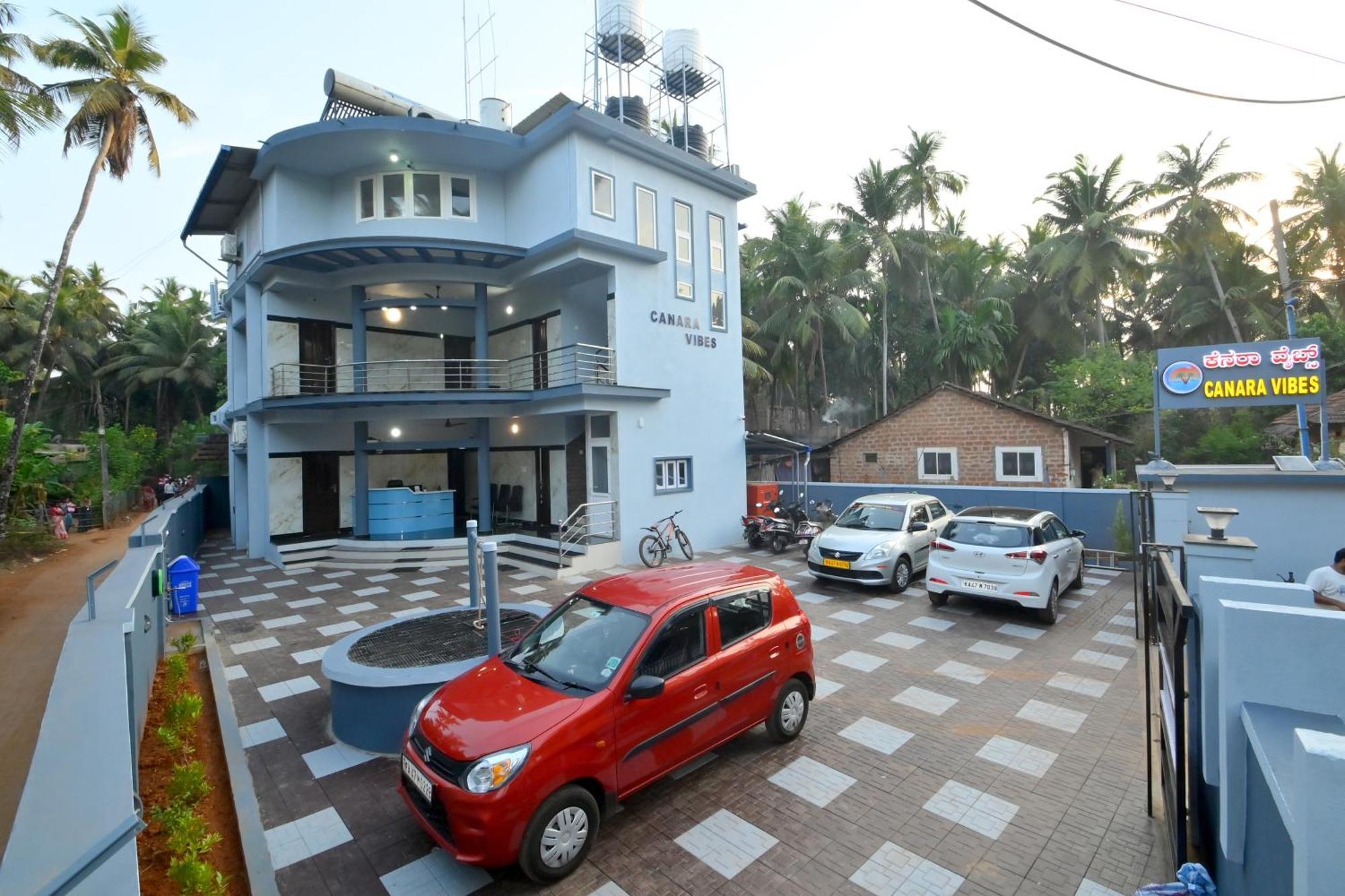 Canara Vibes Mavalli Exterior photo