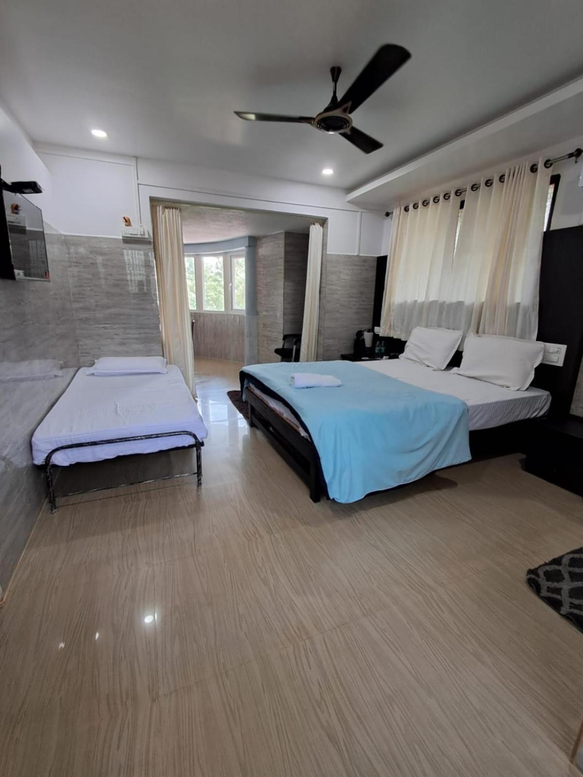 Canara Vibes Mavalli Exterior photo