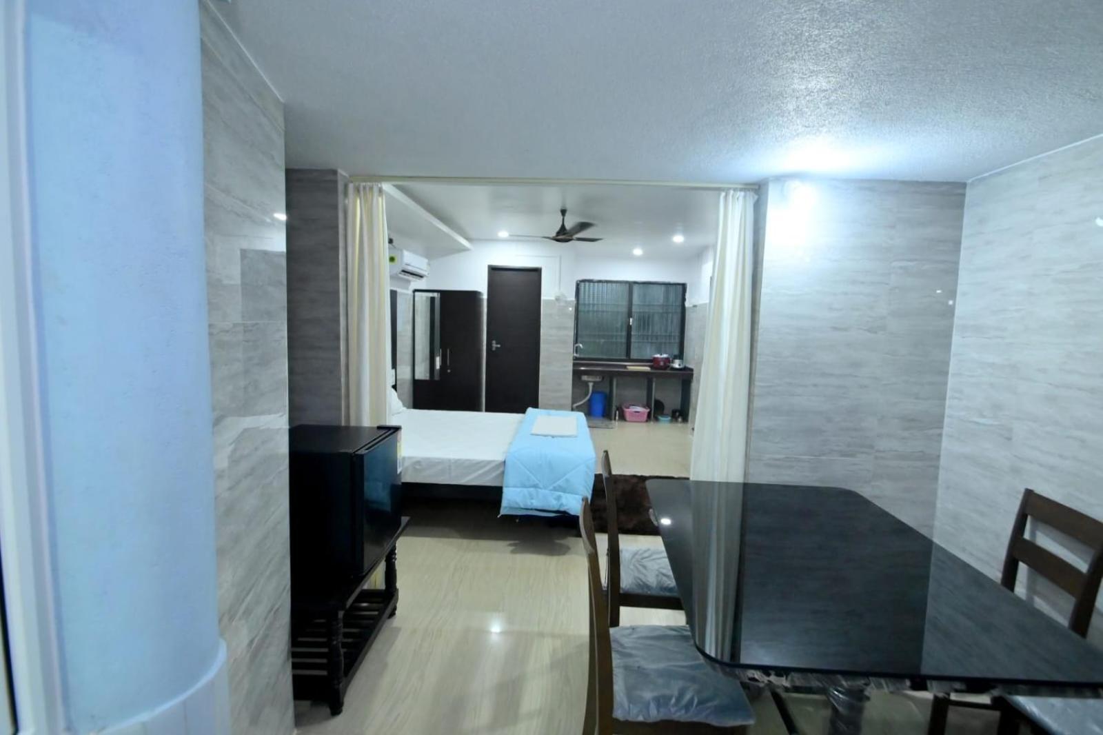 Canara Vibes Mavalli Exterior photo